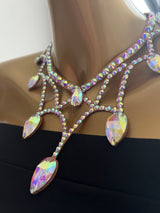 5 massive rhinestones necklace